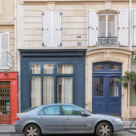 Cozy In Heart Of Montmartre Paris